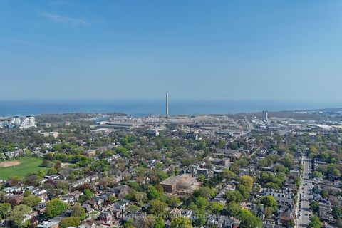 Photo 2 at 31 Ivy Avenue, South Riverdale, Toronto