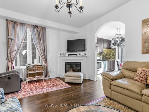 Photo 12 at 446 Lady Nadia Drive, Patterson, Vaughan