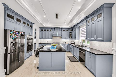 Photo 14 at 70 Scarborough Heights Boulevard, Cliffcrest, Toronto
