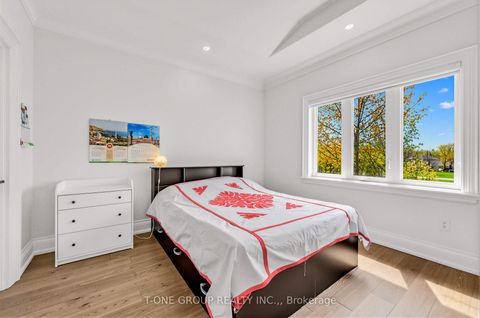 Photo 34 at 70 Scarborough Heights Boulevard, Cliffcrest, Toronto