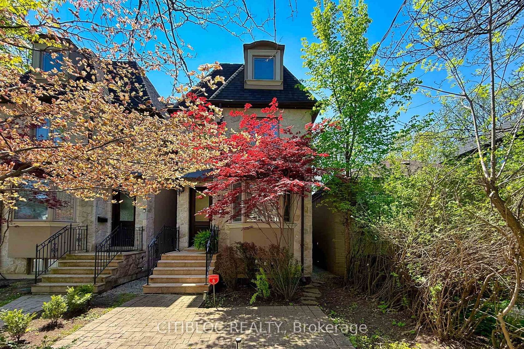 599 Woburn Avenue, Nortown, Toronto 