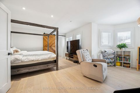 Photo 36 at 6 Devonridge Crescent, Highland Creek, Toronto