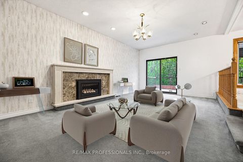 Photo 12 at 26 Neilor Crescent, Markland Wood, Toronto