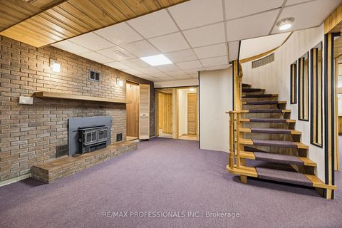 Photo 39 at 26 Neilor Crescent, Markland Wood, Toronto