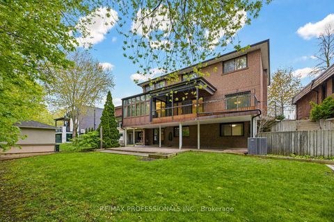 Photo 43 at 26 Neilor Crescent, Markland Wood, Toronto