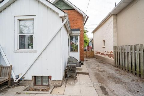 Photo 18 at 56 Amroth Avenue, Danforth, Toronto