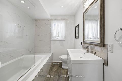 Photo 28 at 9 Del Ria Drive, Maple Leaf, Toronto