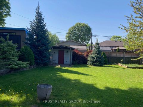 Photo 40 at 9 Del Ria Drive, Maple Leaf, Toronto