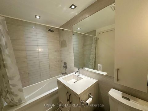 Photo 3 at 501 - 39 Sherbourne Street, Moss Park, Toronto