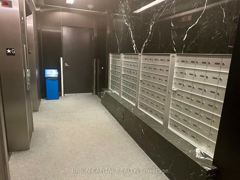 Photo 6 at 501 - 39 Sherbourne Street, Moss Park, Toronto