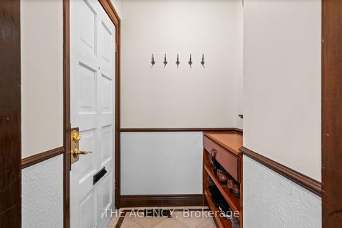 Photo 2 at 111 Seaton Street, Moss Park, Toronto