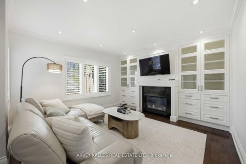 Photo 34 at 27 Ashley Park Road, Humber Valley, Toronto