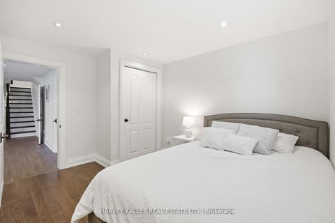 Photo 36 at 27 Ashley Park Road, Humber Valley, Toronto