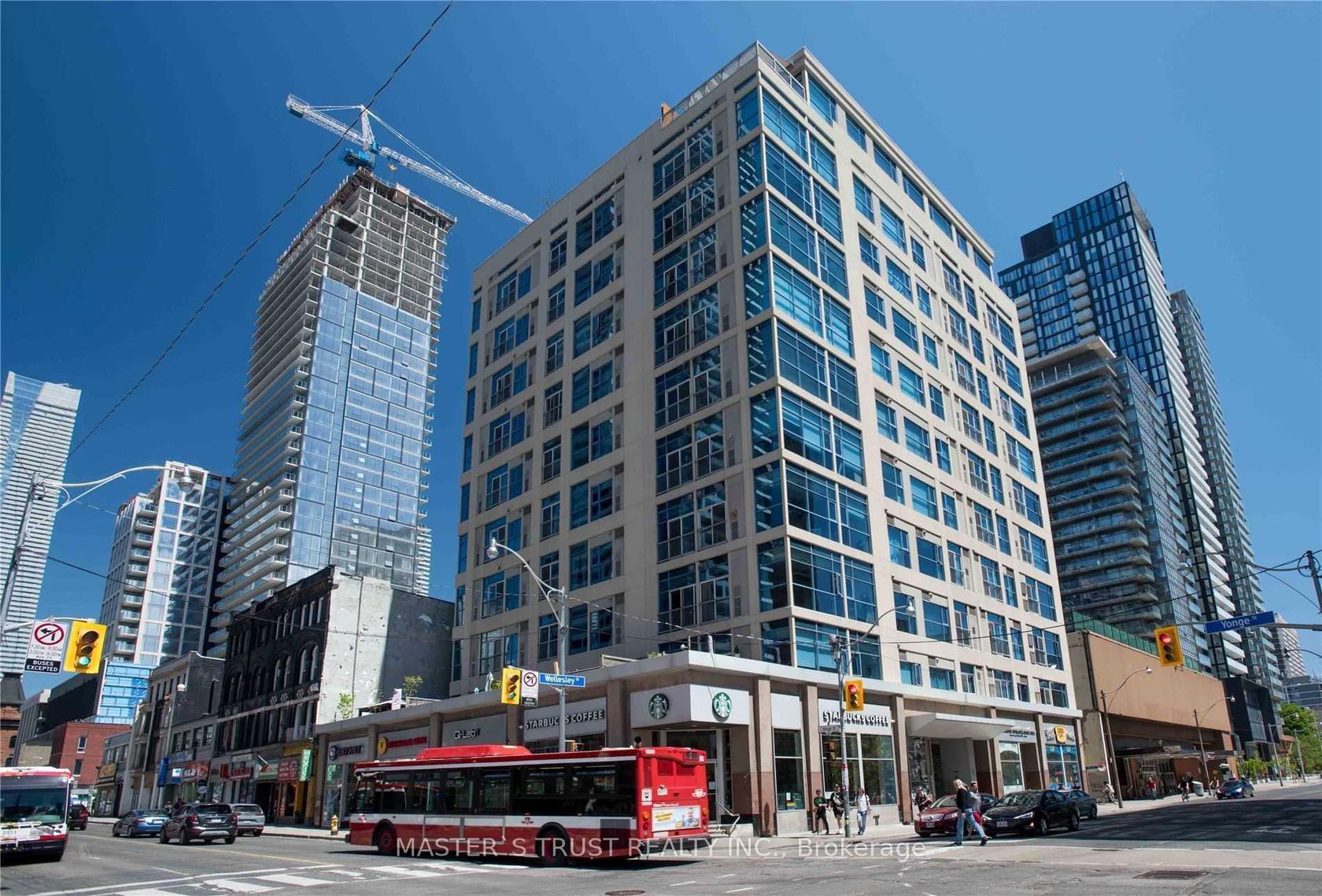 1001 - 8 Wellesley Street E, Yonge Corridor, Toronto 