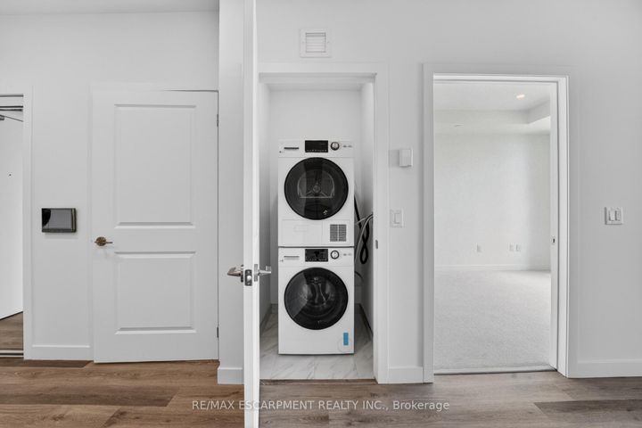 Photo 7 at 321 - 461 Green Road, Lakeshore, Hamilton