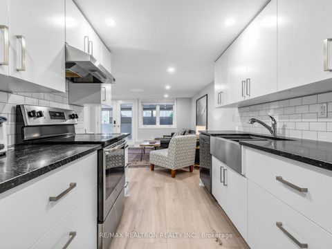 Photo 10 at 115 Clapperton Street, Wellington, Barrie