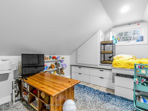 Photo 26 at 115 Clapperton Street, Wellington, Barrie