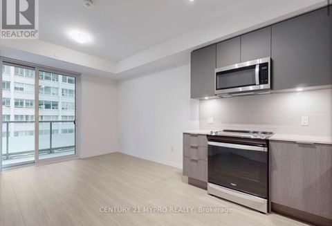 Photo 8 at 703 - 25 Holly Street, Mount Pleasant West, Toronto