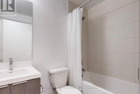 Photo 14 at 703 - 25 Holly Street, Mount Pleasant West, Toronto