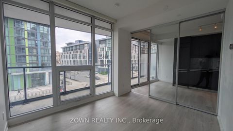 Photo 8 at 302 - 90 Queens Wharf Road, Waterfront Communities C1, Toronto