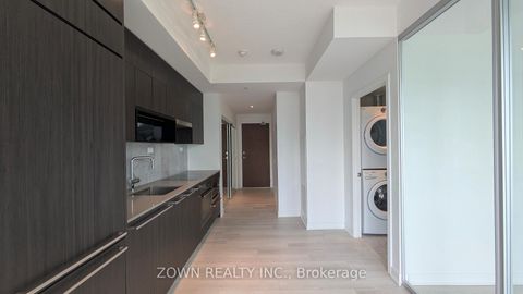 Photo 30 at 302 - 90 Queens Wharf Road, Waterfront Communities C1, Toronto