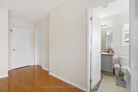 Photo 24 at 243 Venice Gate Drive, Vellore Village, Vaughan