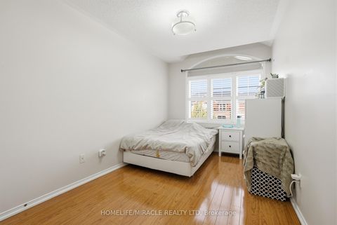Photo 26 at 243 Venice Gate Drive, Vellore Village, Vaughan