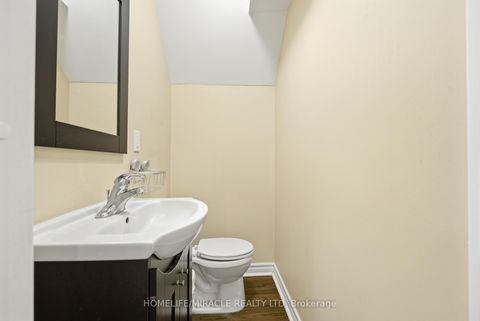Photo 38 at 243 Venice Gate Drive, Vellore Village, Vaughan