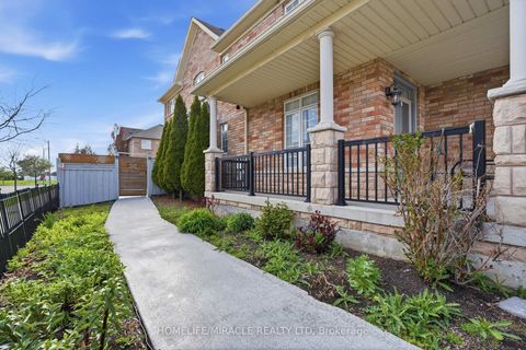 Photo 39 at 243 Venice Gate Drive, Vellore Village, Vaughan