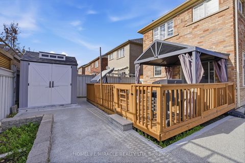 Photo 42 at 243 Venice Gate Drive, Vellore Village, Vaughan