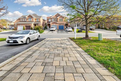 Photo 2 at 54 National Pine Drive, Vellore Village, Vaughan