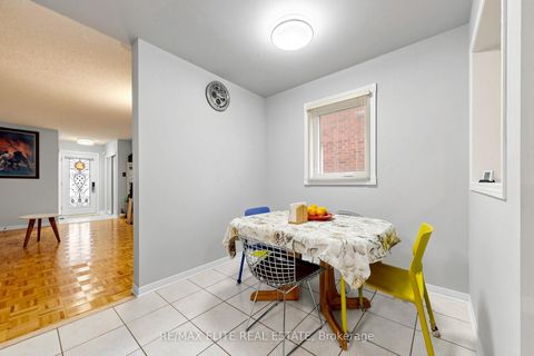 Photo 12 at 54 National Pine Drive, Vellore Village, Vaughan