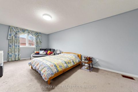 Photo 22 at 54 National Pine Drive, Vellore Village, Vaughan