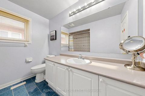 Photo 28 at 54 National Pine Drive, Vellore Village, Vaughan