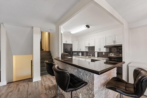 Photo 2 at 403 - 11 Wincott Drive, The Westway, Toronto