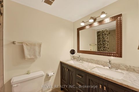 Photo 11 at 403 - 11 Wincott Drive, The Westway, Toronto