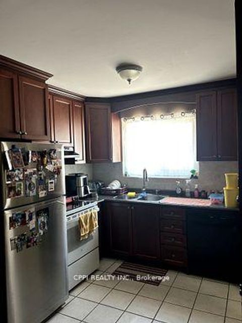 Photo 1 at 110 - 69 Godstone Road, Don Valley Village, Toronto