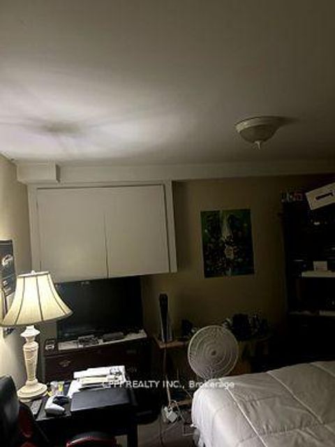 Photo 11 at 110 - 69 Godstone Road, Don Valley Village, Toronto