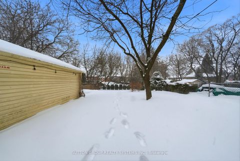 Photo 29 at 10 Willowhurst Crescent, Maryvale, Toronto