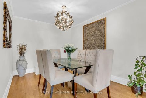 Photo 16 at 15 Alvinston Road, Birchmount, Toronto