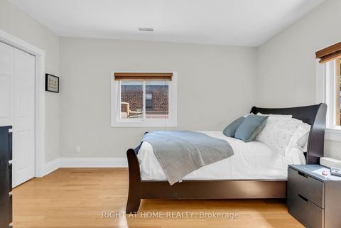Photo 27 at 15 Alvinston Road, Birchmount, Toronto