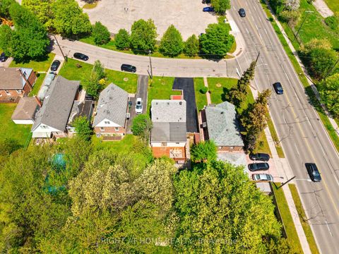 Photo 48 at 15 Alvinston Road, Birchmount, Toronto