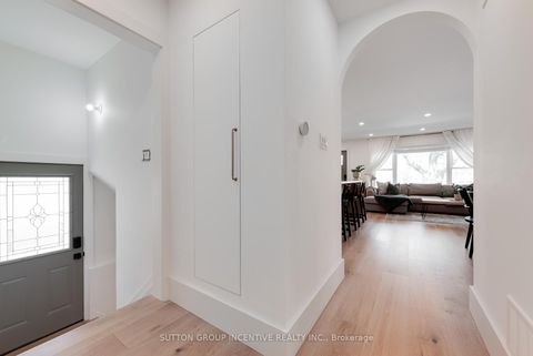 Photo 22 at 16 Robindale Avenue, Alderwood, Toronto