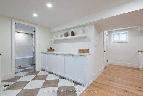 Photo 24 at 16 Robindale Avenue, Alderwood, Toronto
