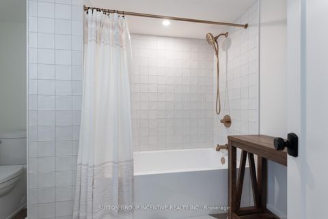 Photo 26 at 16 Robindale Avenue, Alderwood, Toronto