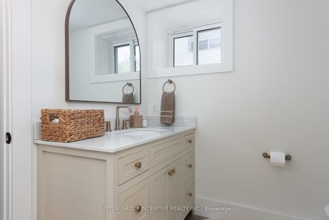 Photo 27 at 16 Robindale Avenue, Alderwood, Toronto