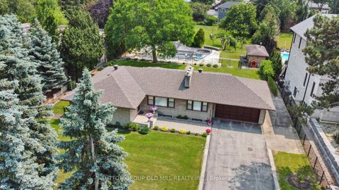 Photo 8 at 9 Westmount Park Road, Humber Heights, Toronto