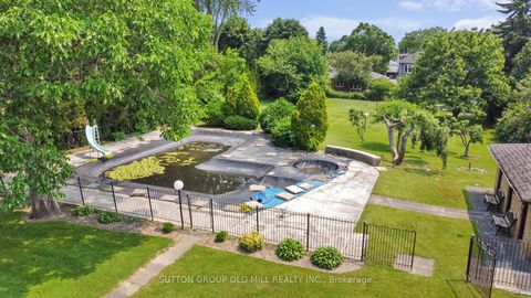 Photo 9 at 9 Westmount Park Road, Humber Heights, Toronto