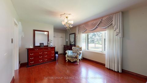 Photo 20 at 9 Westmount Park Road, Humber Heights, Toronto