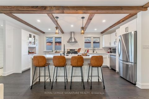 Photo 11 at 917 Vistula Drive, West Shore, Pickering